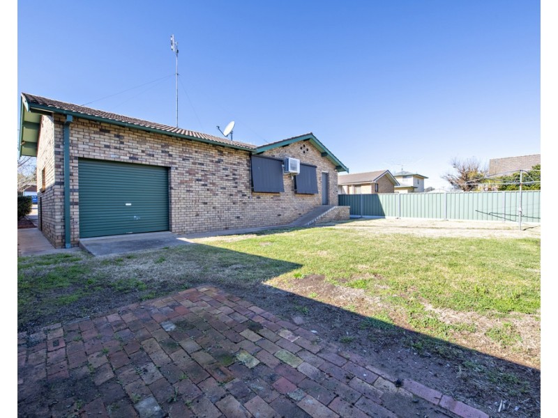 15 GUNDARRA STREET, Dubbo NSW 2830