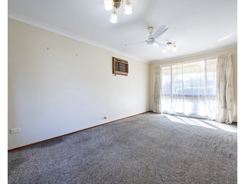 35 POTTER CLOSE, Dubbo NSW 2830