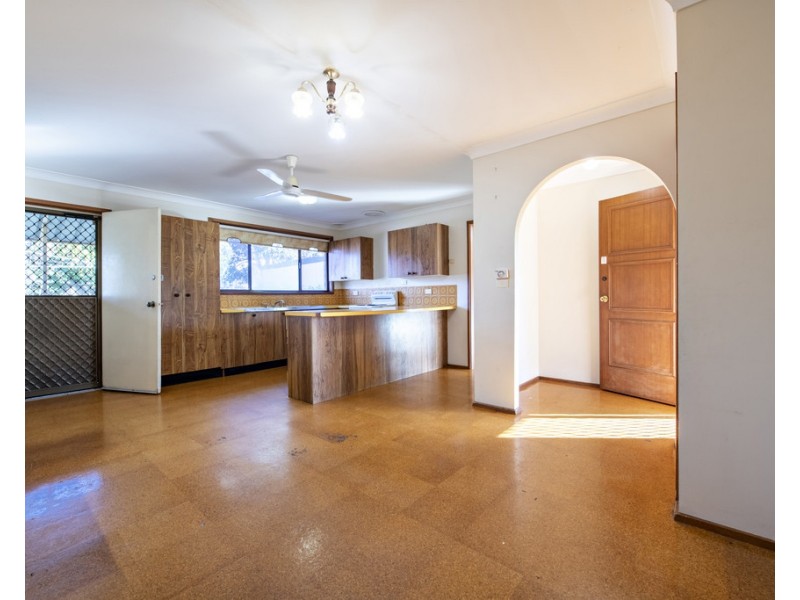 35 POTTER CLOSE, Dubbo NSW 2830