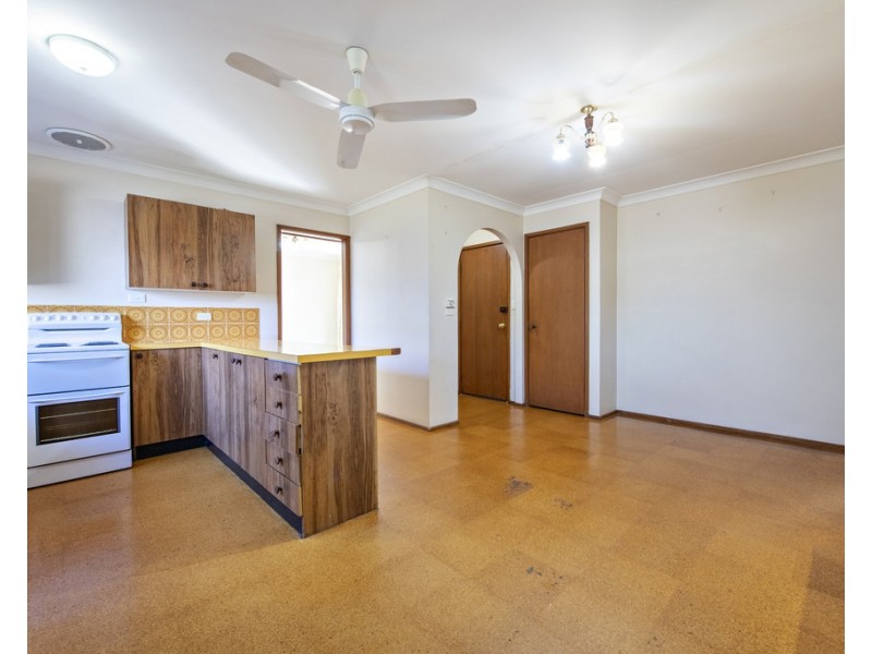 35 POTTER CLOSE, Dubbo NSW 2830