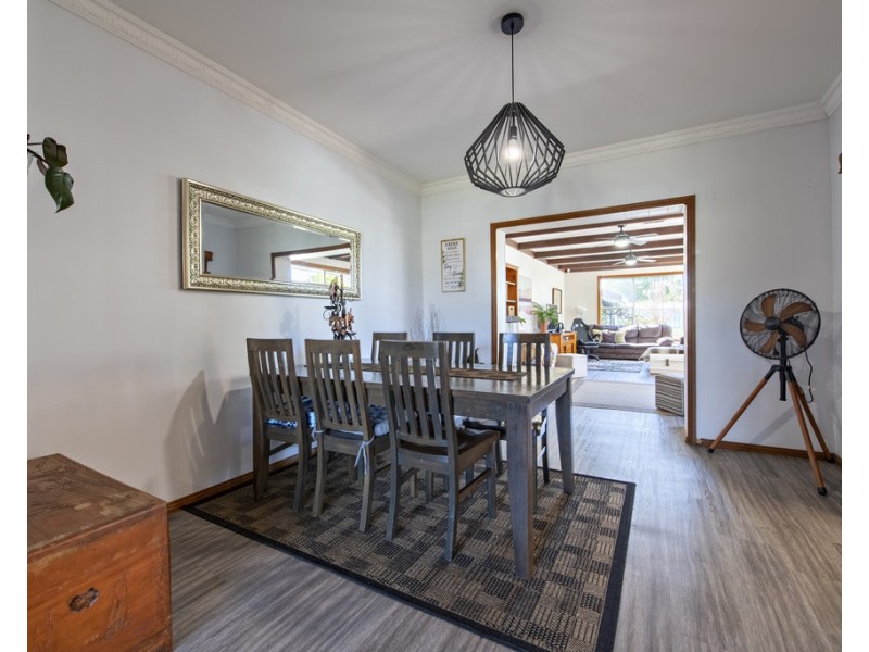 22 OXLEY CIRCLE, Dubbo NSW 2830