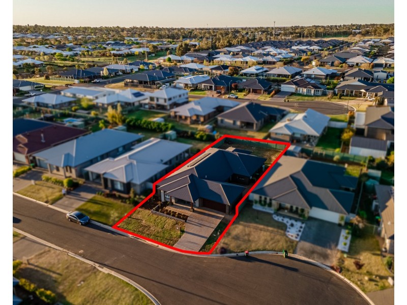 14 BROOK COURT, Dubbo NSW 2830
