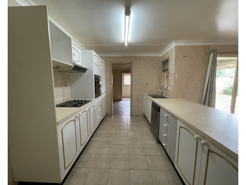 5 Bonner Crescent, Dubbo NSW 2830