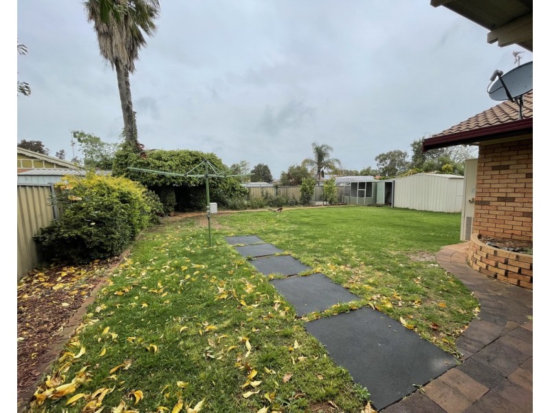 5 Bonner Crescent, Dubbo NSW 2830