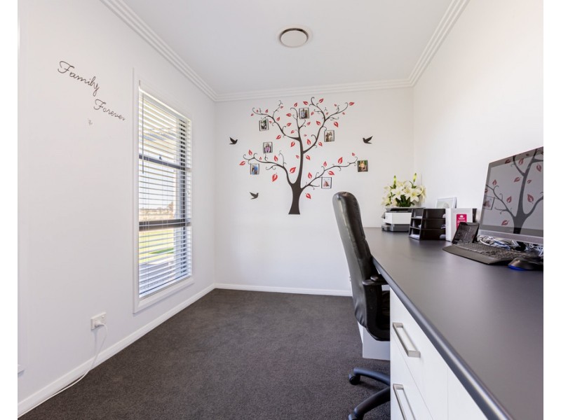 54L NARROMINE ROAD, Dubbo NSW 2830