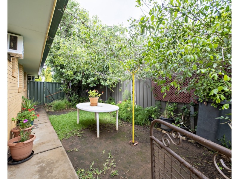 2A and 2B RIVERGUM PLACE, Dubbo NSW 2830
