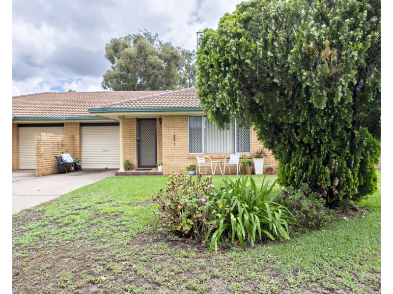 2A and 2B RIVERGUM PLACE, Dubbo NSW 2830