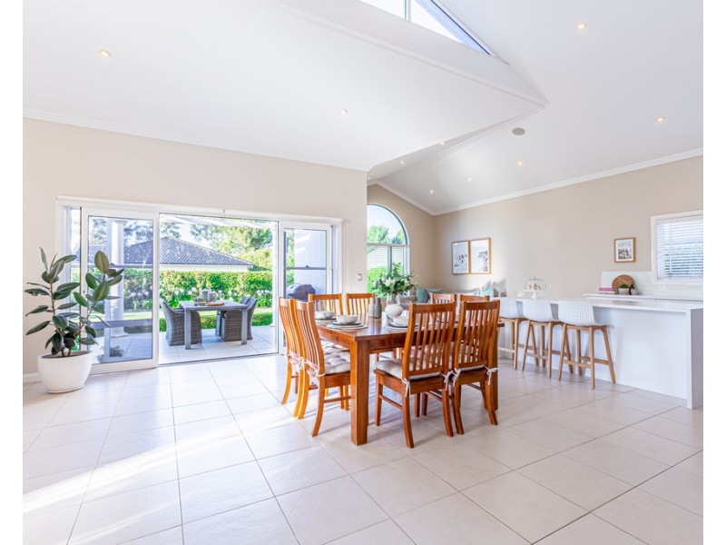 12 ENGLEWOOD AVENUE, Dubbo NSW 2830