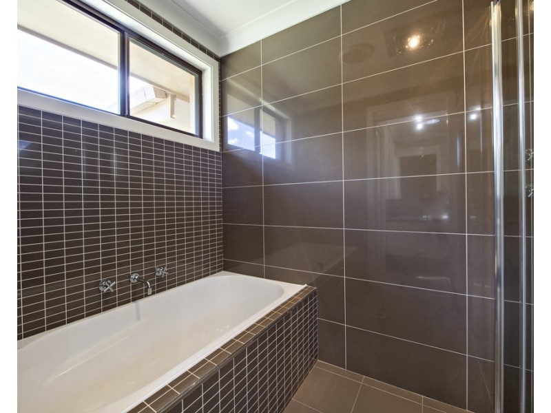 23 NORFOLK CRESCENT, Dubbo NSW 2830