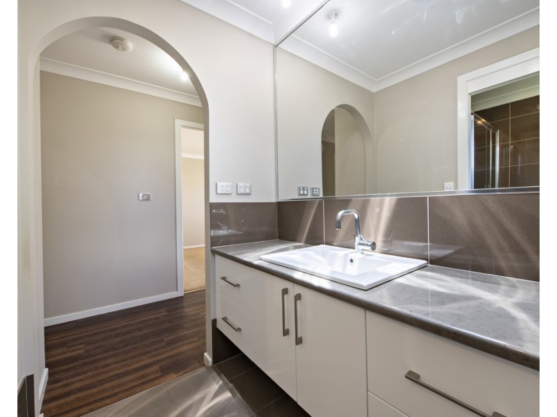 23 NORFOLK CRESCENT, Dubbo NSW 2830