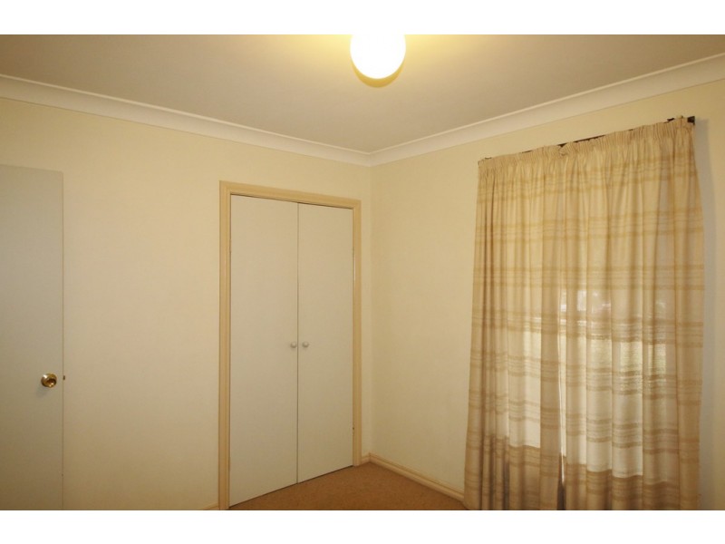 19 Robinson Avenue, Dubbo NSW 2830