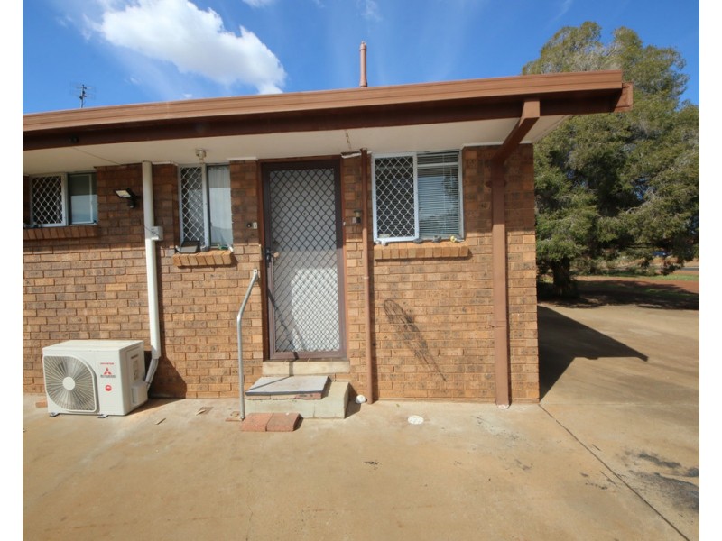 1/10 Forrest Crescent, Dubbo NSW 2830
