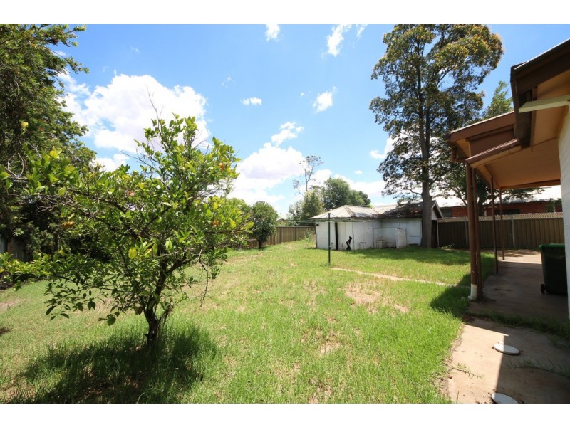 17 Smith Street, Dubbo NSW 2830