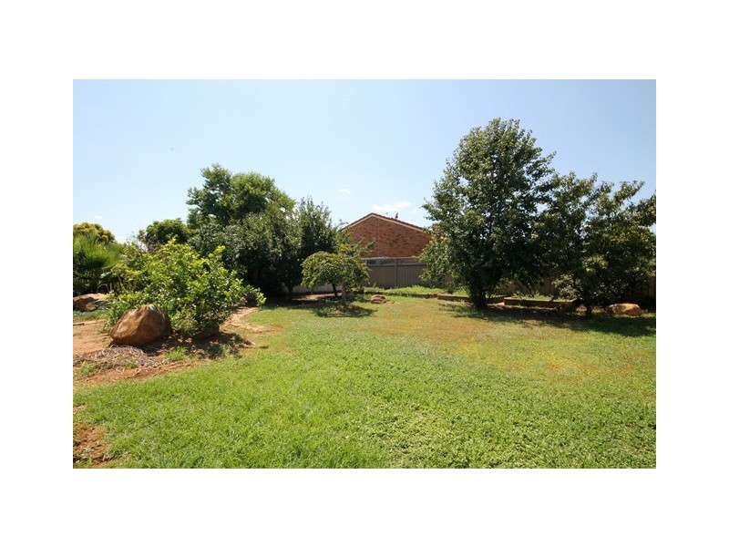 10 Edinburgh Avenue, Dubbo NSW 2830
