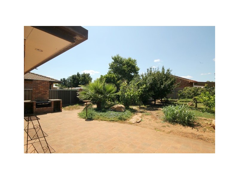 10 Edinburgh Avenue, Dubbo NSW 2830