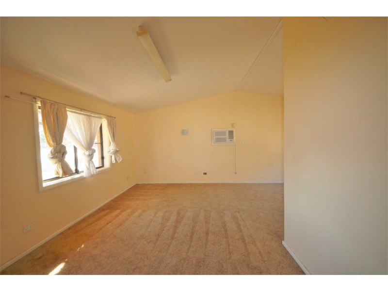 132 Baird Drive, Dubbo NSW 2830