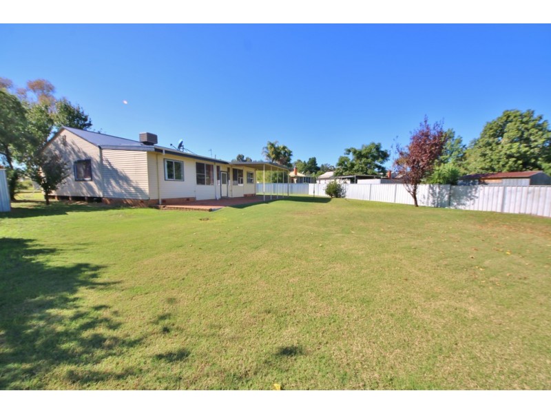 11 Tink Avenue, Dubbo NSW 2830