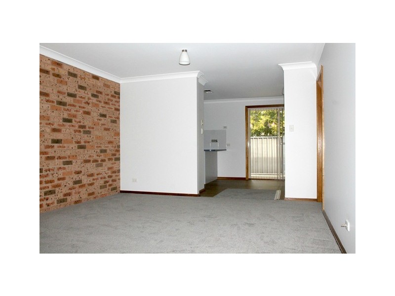 2/3 Robinson Avenue, Dubbo NSW 2830