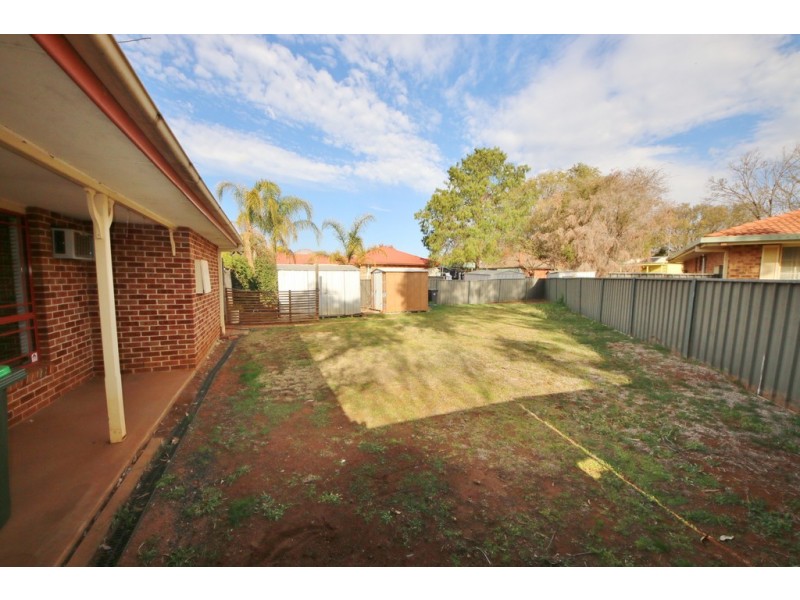 5B Ellis Park Close, Dubbo NSW 2830