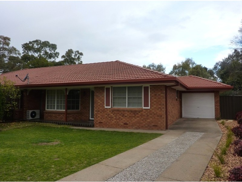 2/20 Mackay Drive, Dubbo NSW 2830