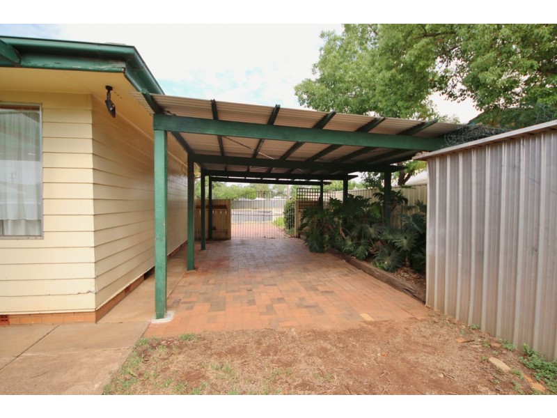 1 Hopetoun  Street, Dubbo NSW 2830
