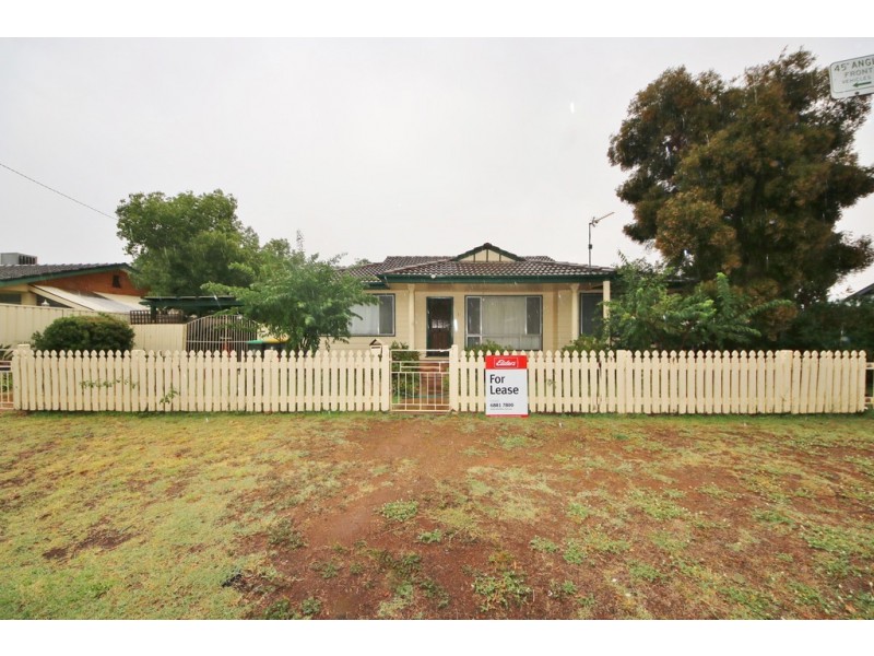 1 Hopetoun  Street, Dubbo NSW 2830