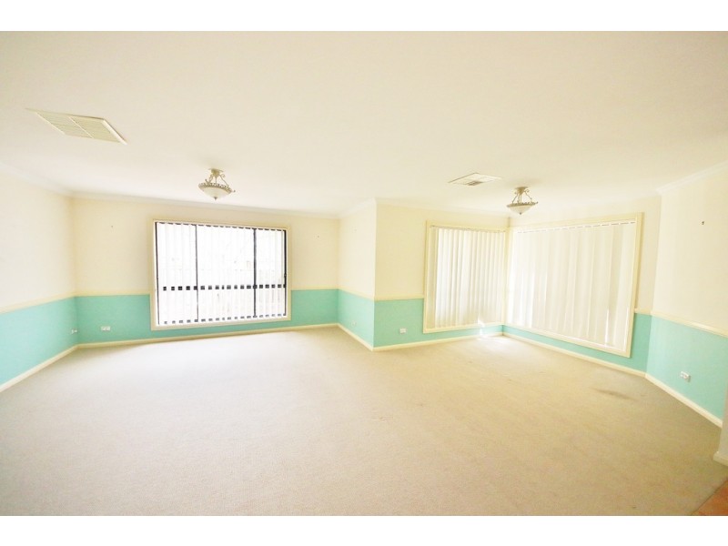 1 Ken McMullen Place, Dubbo NSW 2830