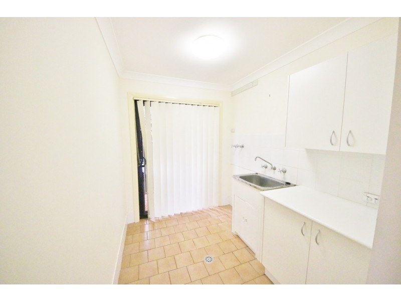 1 Ken McMullen Place, Dubbo NSW 2830