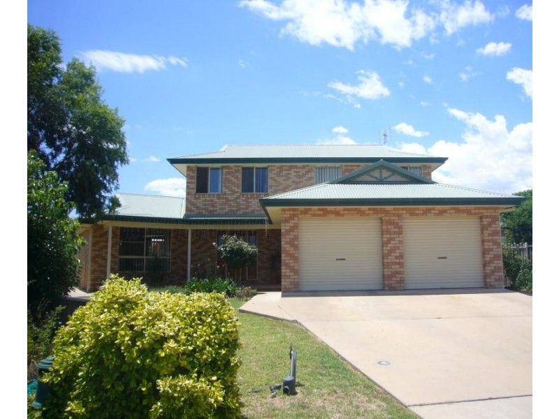 13 Booth St, Dubbo NSW 2830