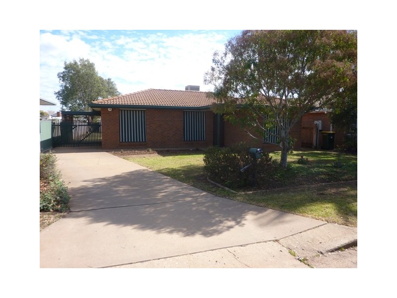 5 Pozieres Street, Dubbo NSW 2830