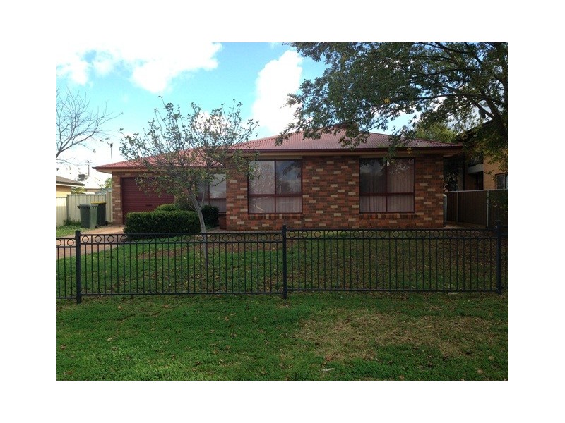 41 Gilbert Street, Dubbo NSW 2830