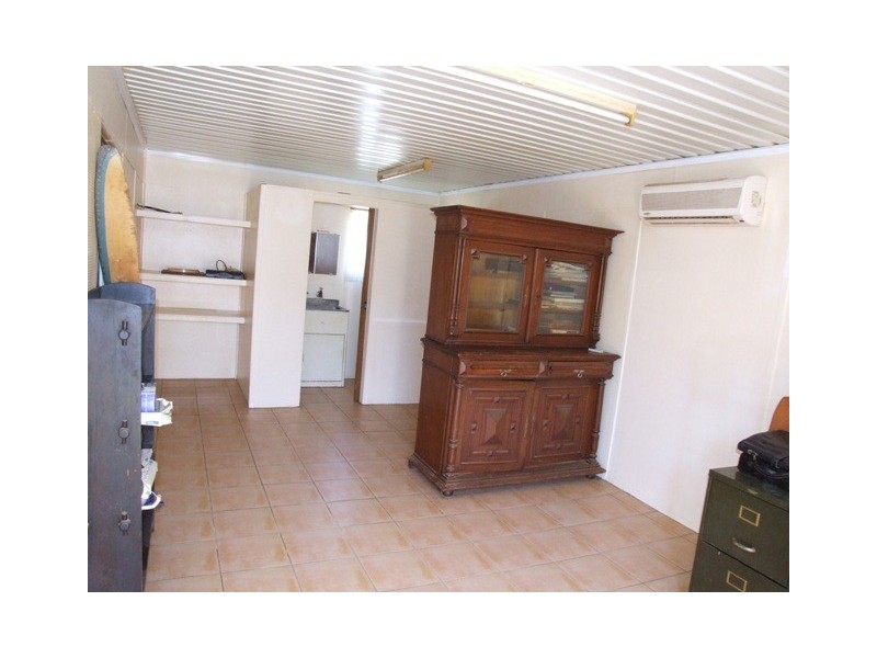 2 Garnet Street, Dubbo NSW 2830