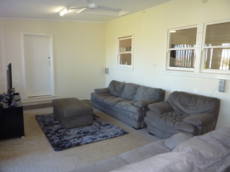 – Tink Avenue, Dubbo NSW 2830