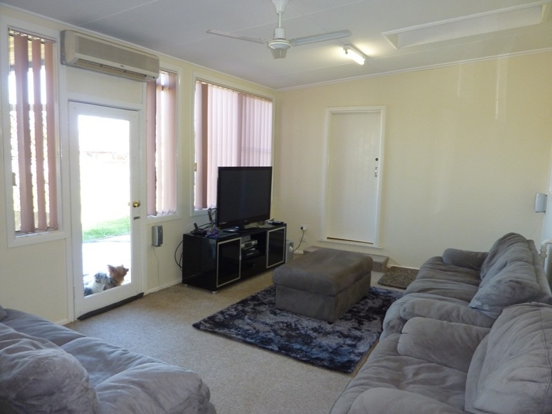 – Tink Avenue, Dubbo NSW 2830