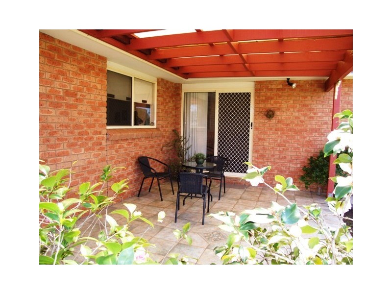 8 Kestrel Close, Dubbo NSW 2830