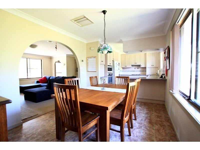 22 Old Homestead Drive, Dubbo NSW 2830