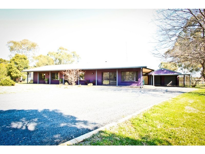 22 Old Homestead Drive, Dubbo NSW 2830