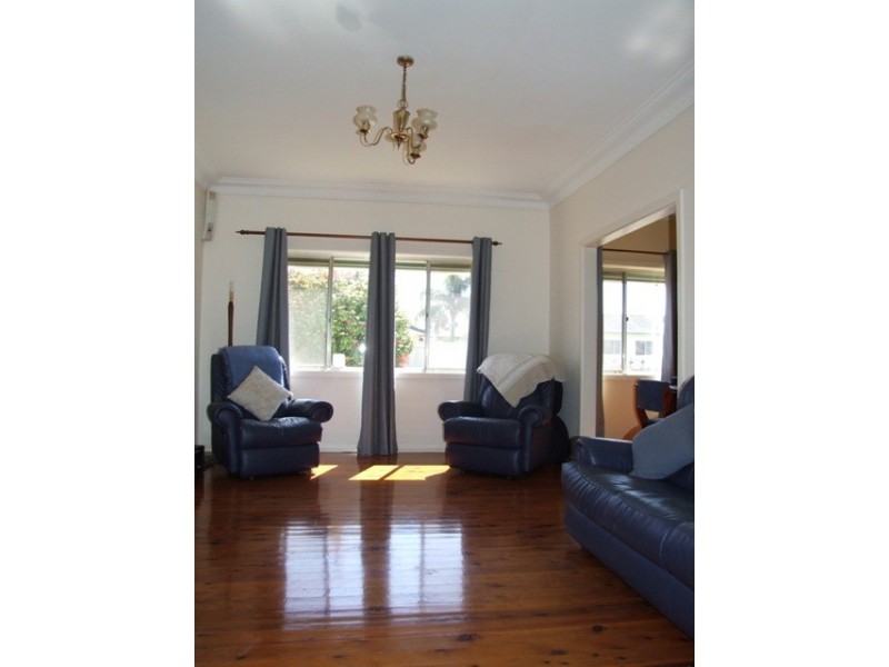 19 Laughton Street, Dubbo NSW 2830