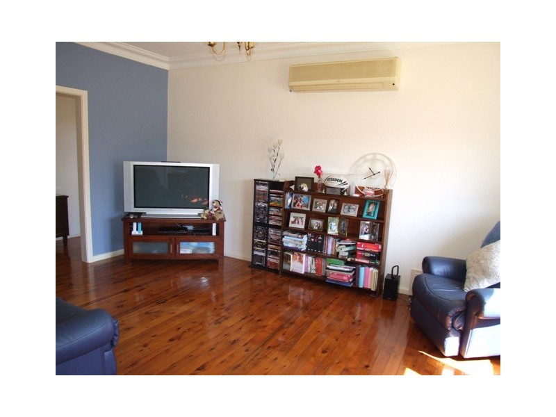 19 Laughton Street, Dubbo NSW 2830