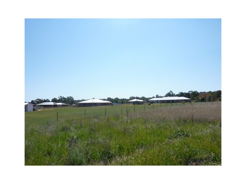 5 John Roach Close, Dubbo NSW 2830