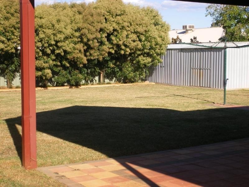 6 Namoi Crescent, Dubbo NSW 2830