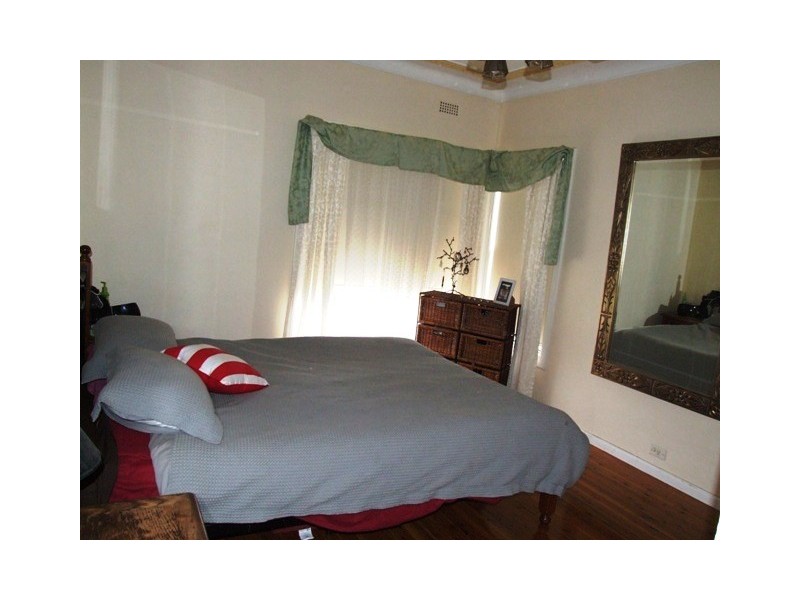 10 Hampden Street, Dubbo NSW 2830