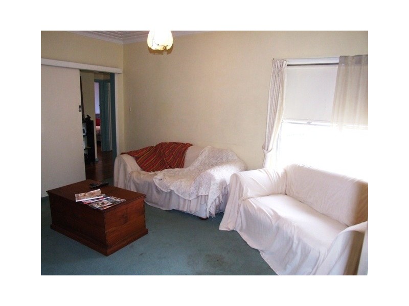 10 Hampden Street, Dubbo NSW 2830