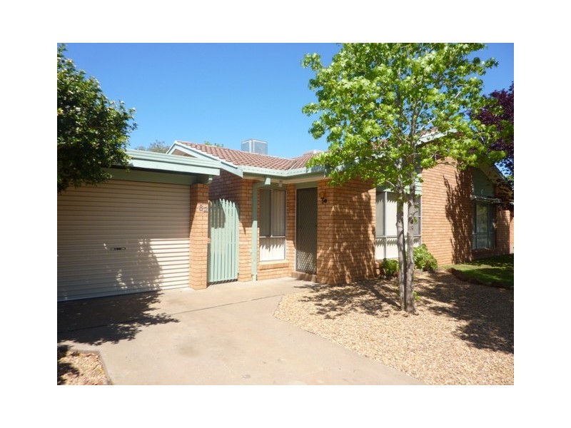 82 Baird Drive, Dubbo NSW 2830