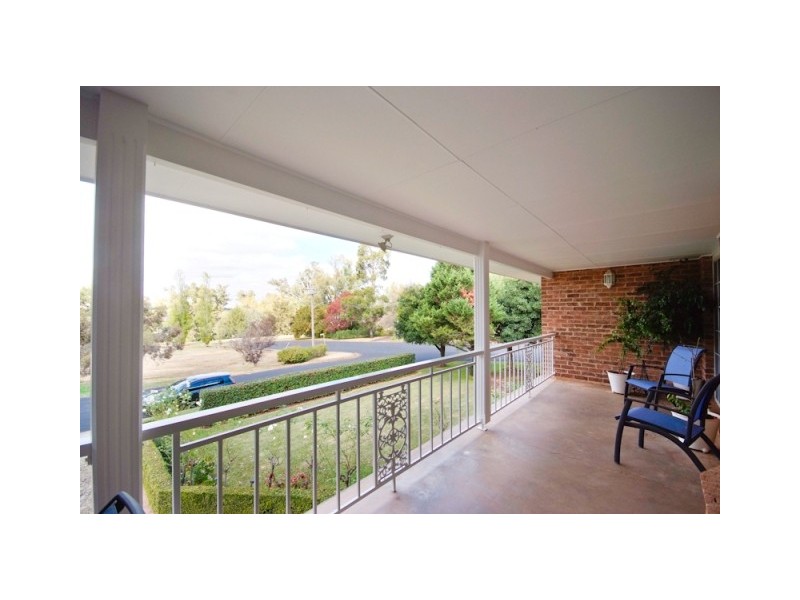 11 Shire Avenue, Dubbo NSW 2830