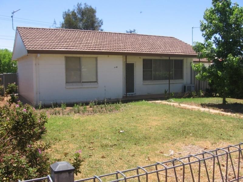 2/27 Allison Street, Dubbo NSW 2830