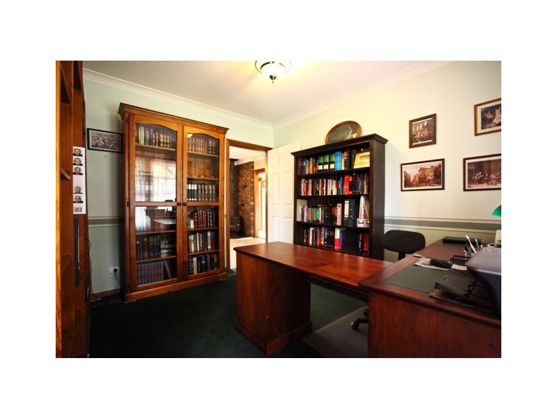 15 Allandale Drive, Dubbo NSW 2830