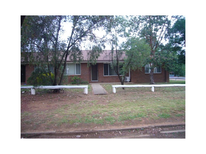 2/15 Macleay Street, Dubbo NSW 2830