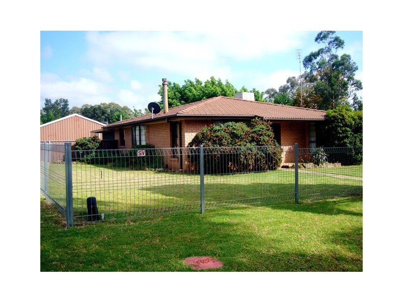 50 Douglas Street, Geurie NSW 2831