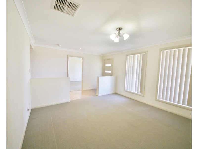 54 Sheraton Road, Dubbo NSW 2830